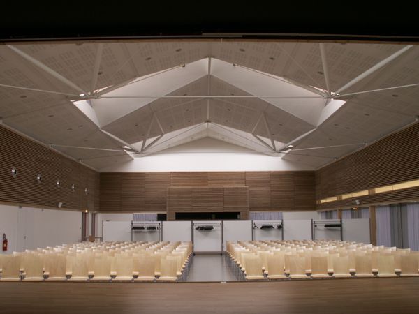 Salle Agora  Alpilles 