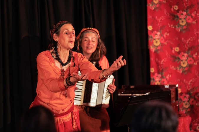 Marie-Eve Thiry - Baxtale Té Aven, Soyez Heureux !