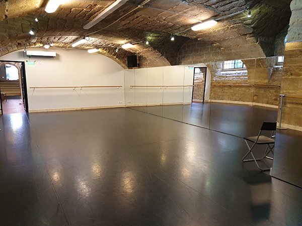 Studio de danse et théâtre au cœur du 5e