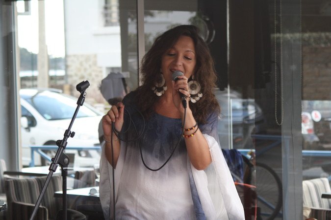 Carol Delgado - Latinas
