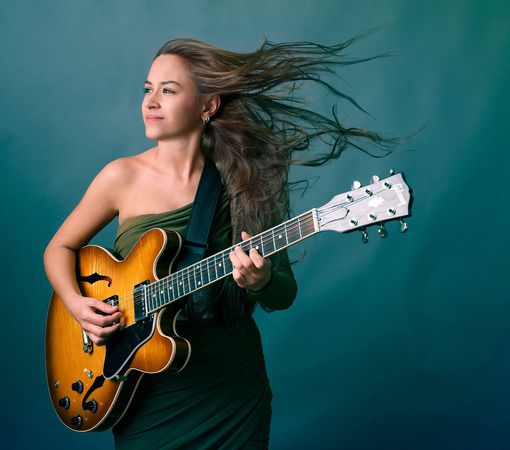 Nina Attal + Deluxe (Soul Funk Fr)