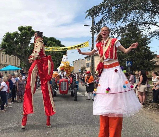 Cie Les Frères du Mystère - Carrément Carnavalesque -Spectacle déambulatoire et Parades 