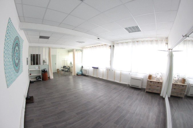 Location salle yoga/pilates/danse 50m2 