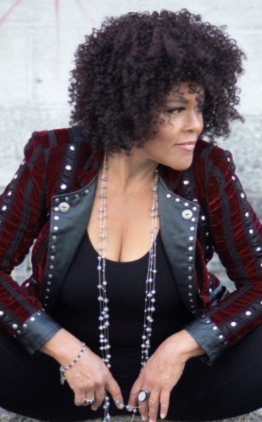 INAUGURATION BSBF 2026: DAWN TYLER WATSON & THE RACINE BAND.