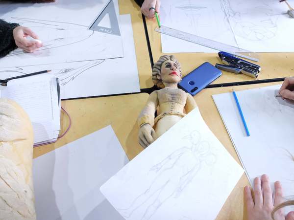 Théâtre aux Mains Nues - Atelier marionnette pour adultes amateurs 