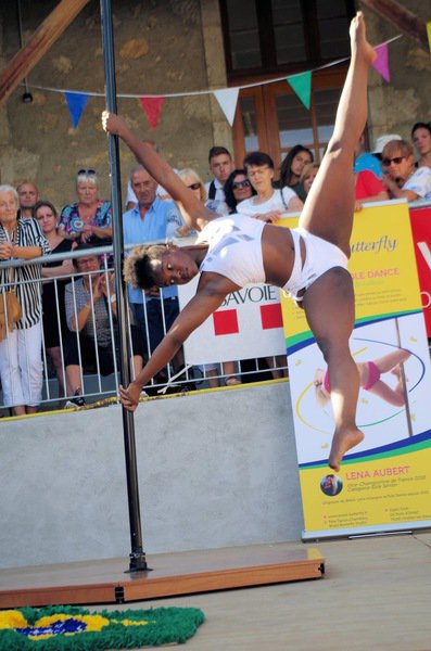 Djannatie - Artiste de cirque