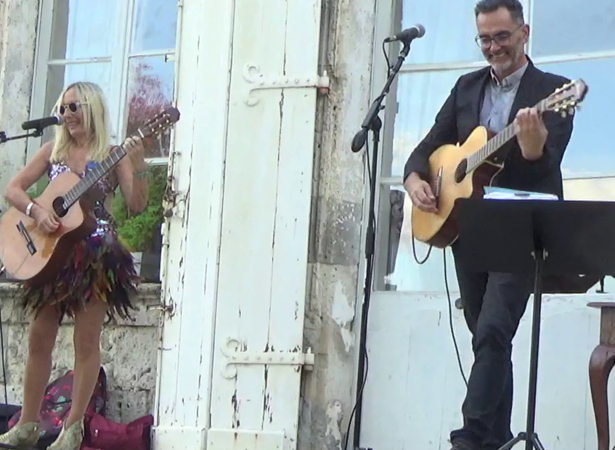 ESCARMOUCHE - Reprises populaires "festivisées"