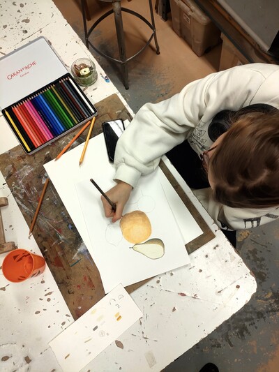 PROFILS ET RELIEFS - COURS DESSIN/PEINTURE ENFANT