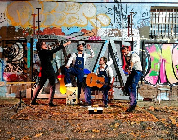 Toolbox - Concert en salopettes ! 