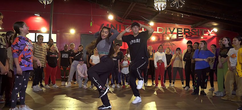 DANCERSHOW - Cours de danse moderne - Hip-Hop NewStyle et JazzFunk