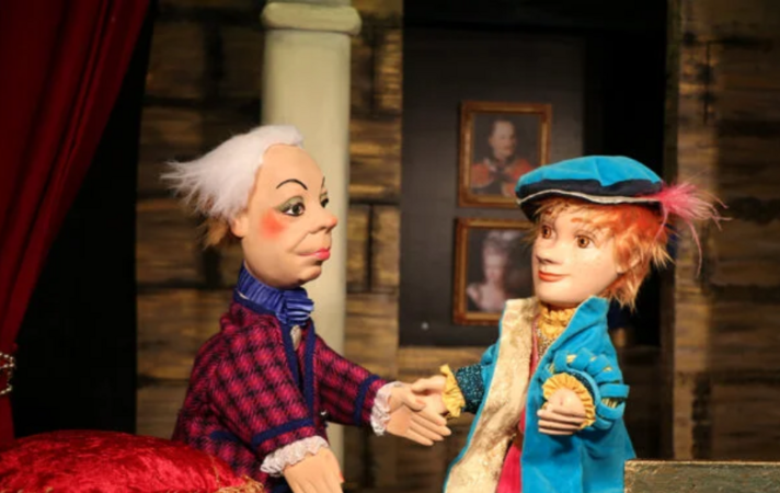 Du théâtre à Chèvreville