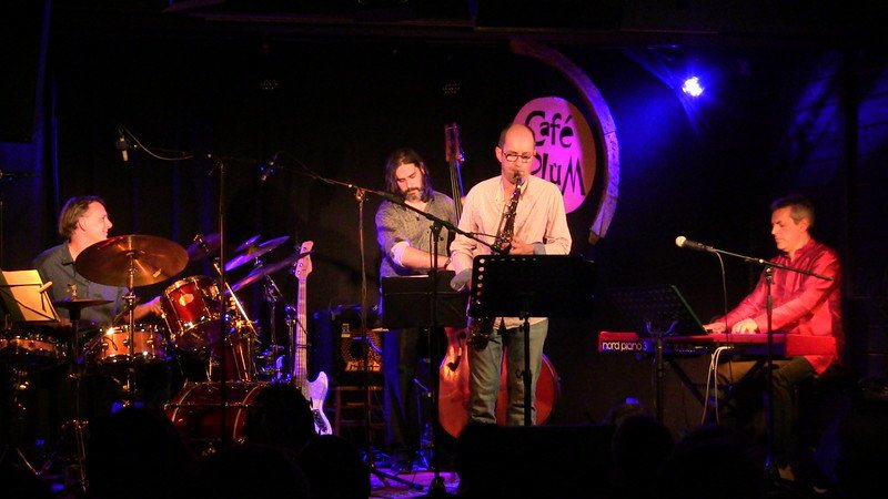 QUARTET JAZZ BÂBASAPIA  - GROUPE JAZZ ANIME VOS SOIREES