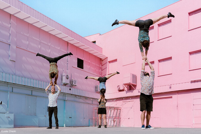 Kontact (cirque)