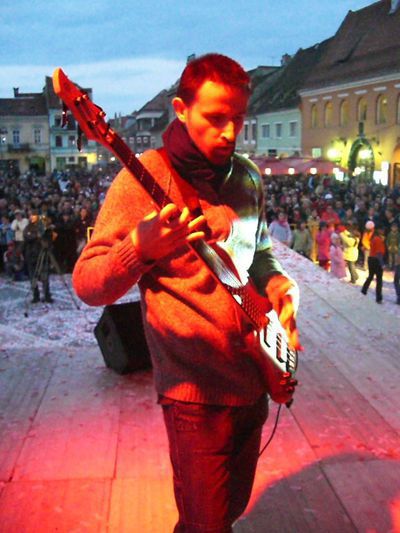 Mickael - COURS DE BASSE A TOURS ET AGGLO