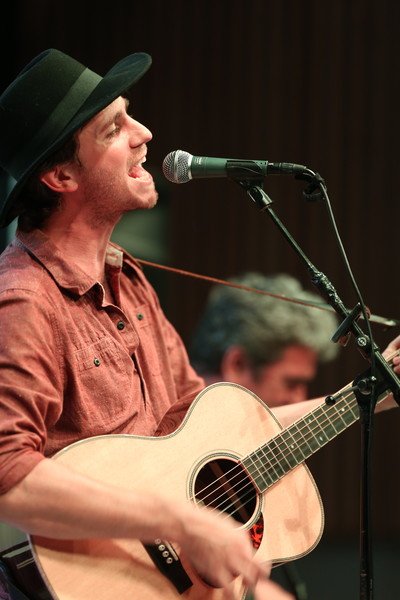 JOHN M - pop folk acoustique 