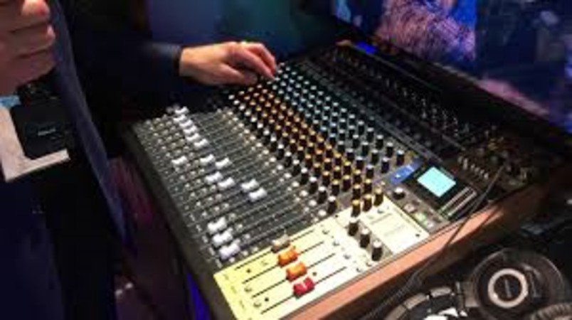 C.F.M - Studio d'Enregistrement 