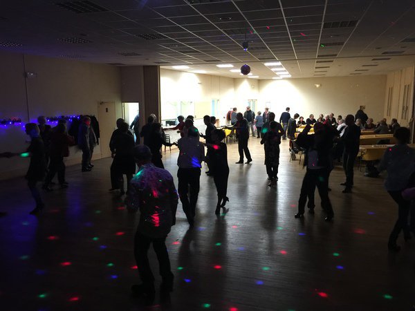 Dans'Club Pontois - un club de danse salon , rock, salsa et tango argentin