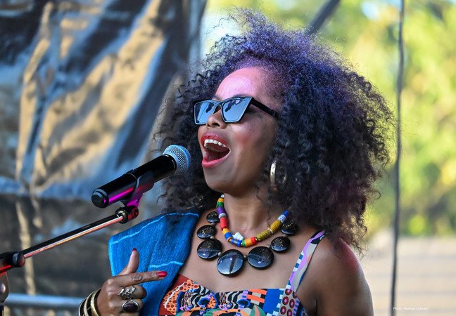 Noëlla Raoelison - musique du monde, auteure-compositrice / Madagascar