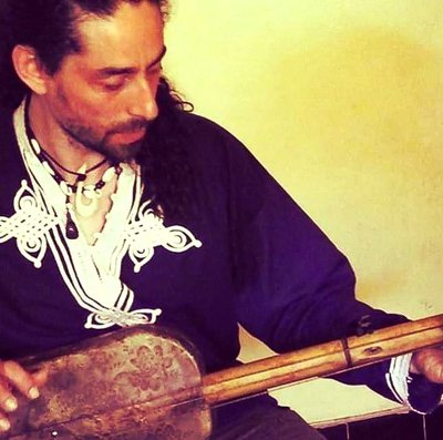 Gnawa Guembri  - Cours de guembri (Basse Gnaoua/Gnawa Bass)