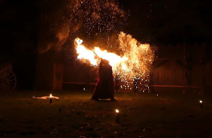 Nico le Jongleur de Feu - Flamborius le sorcier des flammes