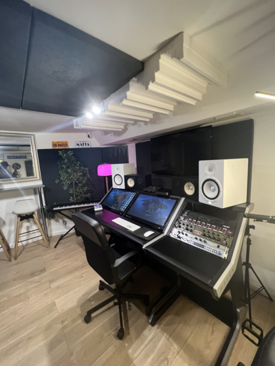Onyx House Studio - STUDIO D'ENREGISTREMENT LOCATION HEURE/LONGUE/COURTE DUREE