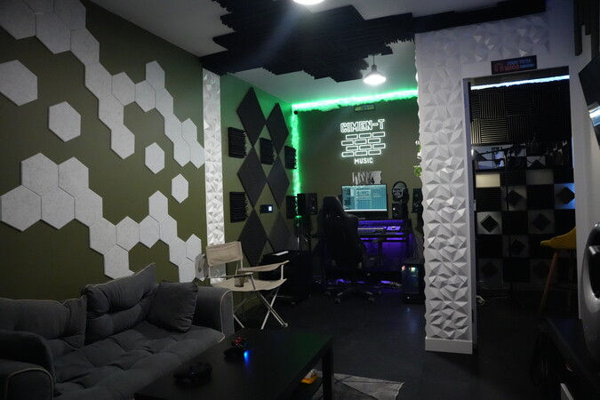 Studio d'enregistrement aménagé à céder