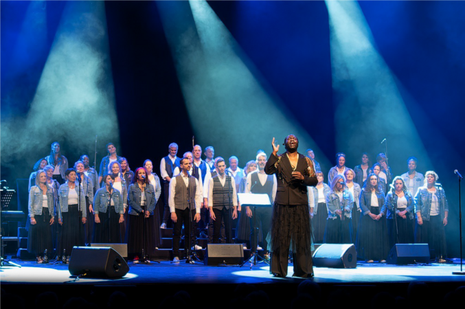 TRES GRAND GROUPE DE GOSPEL:AMERICAN GOSPEL EVOLUTION