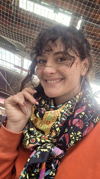 Artiste peintre et créatrice de bijoux cherche atelier