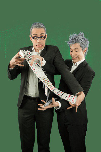 Cie Les Incompressibles - Magie et spectacle pyrotechnique