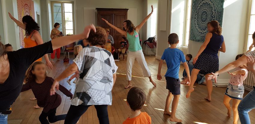 Danse et Yoga en famille - Ateliers parents-enfants