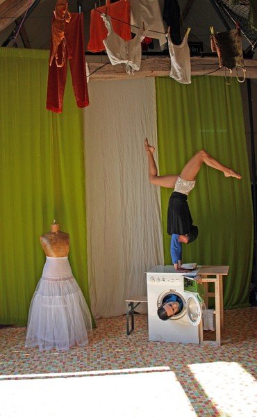 les acrobates amoureux - Home Sweet Home