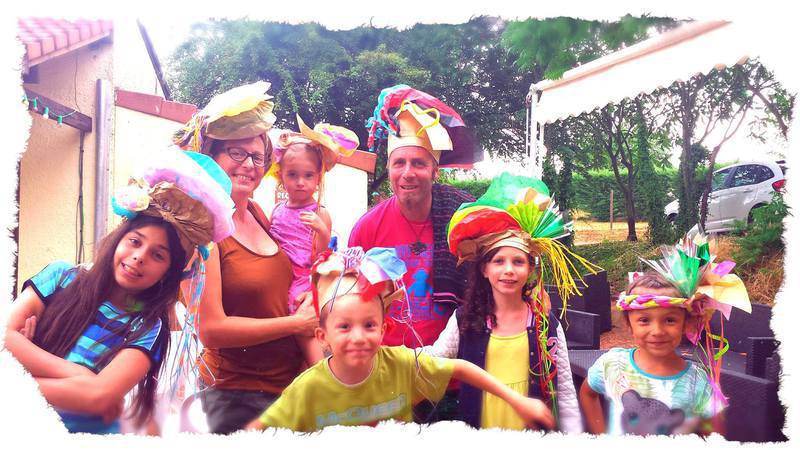 Les Montreurs de Merveilles - Chapeaux... Clap !