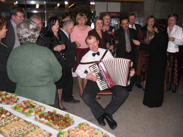 ALEXANDRE - Accordéoniste Musette (région PACA)