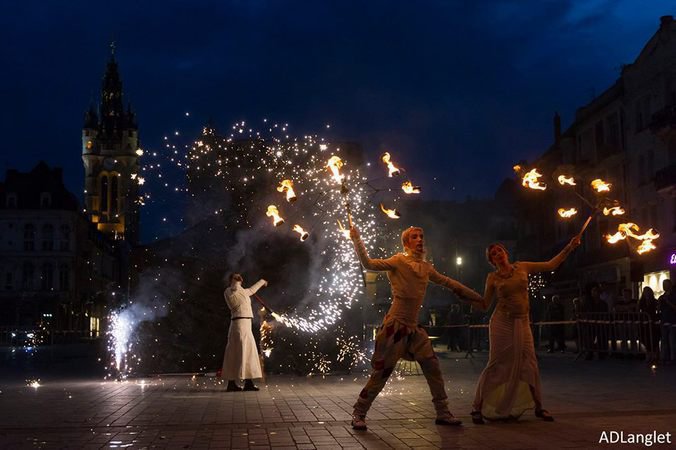 La Compagnie des Cendres - Euphorie, spectacle de jonglerie enflammée et pyrotechnique
