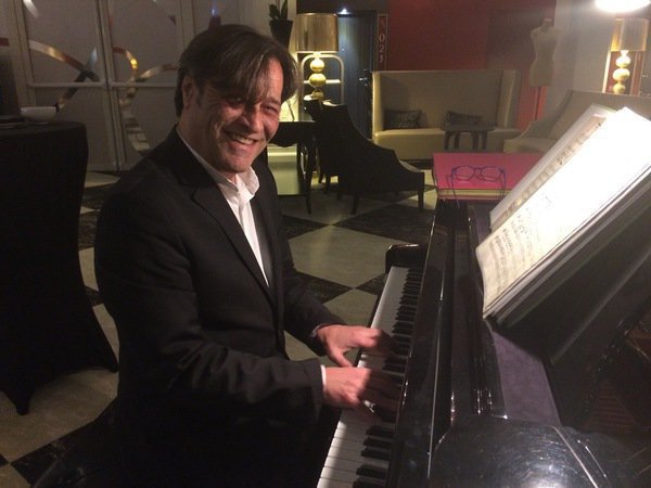 Leonardo - International PianoLive