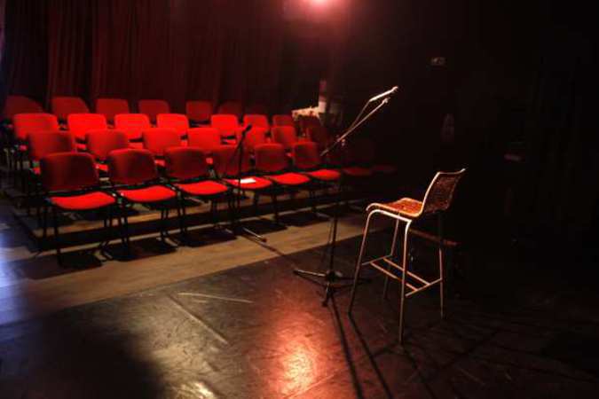 Salle de théâtre équipée