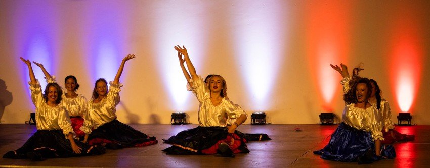 Saphir Danse  - Revue Cabaret sur mesure 