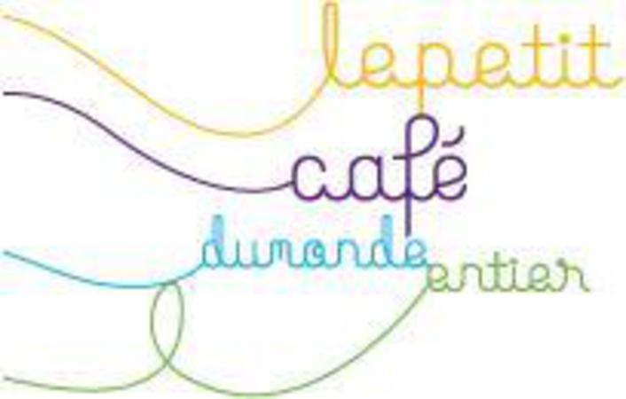 Le Petit Café du Monde Entier