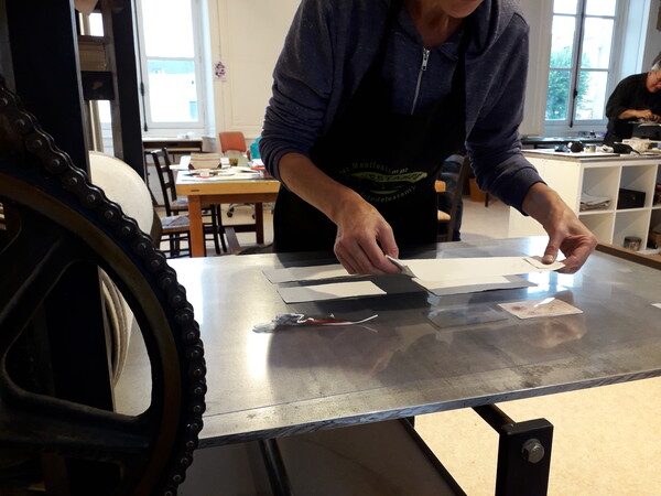 Atelier gravure de Terre d'artistes - Cours de gravure à l'année