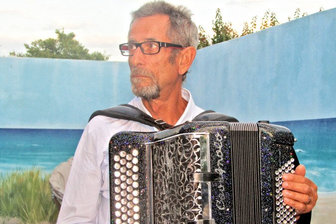 Edgard VICTORY - Accordéoniste pour animation