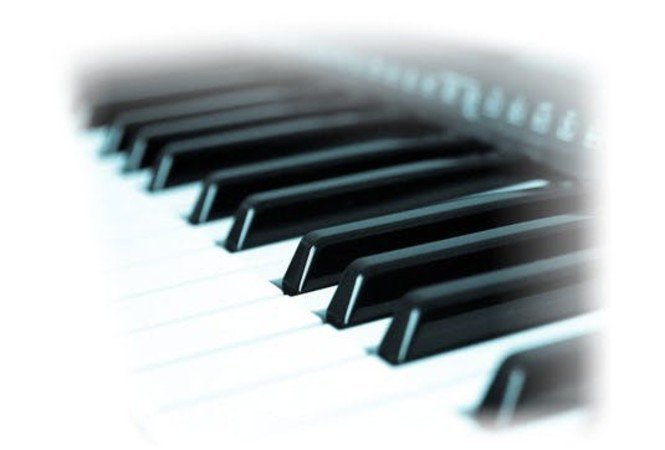 Julien - Pianiste diplômé DEM Jazz propose cours tous niveaux