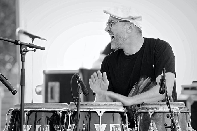 NICOLAS BRIANT - COURS DE CONGAS,CAJON,...