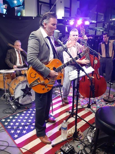 RONNIE BONNEVILLE AND THE COQS - TRIO DE ROCK'N'ROLL & ROCKABILLY