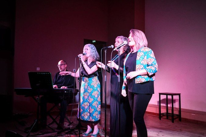 Silver Praise - Quartet Gospel