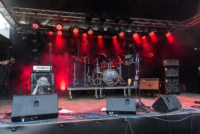 StudioTCK - Évènements , sonorisation, régie lumière, concerts .