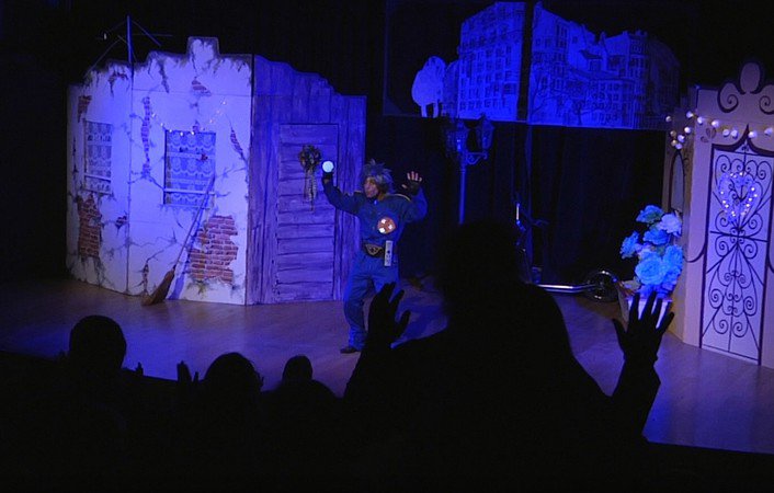Théâtre de l'Astragale - Zap l'Extra-Terrestre à la recherche du bonheur