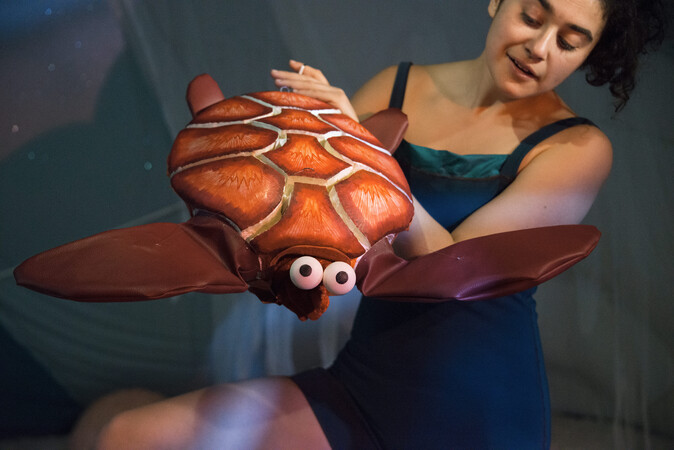 AU FOND DES MERS  - Théâtre d'objets jeune public