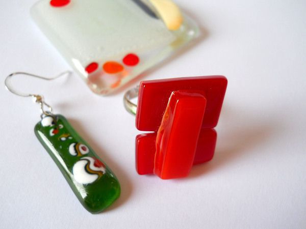 Jacqueline Delacroix - création de bijoux en verre