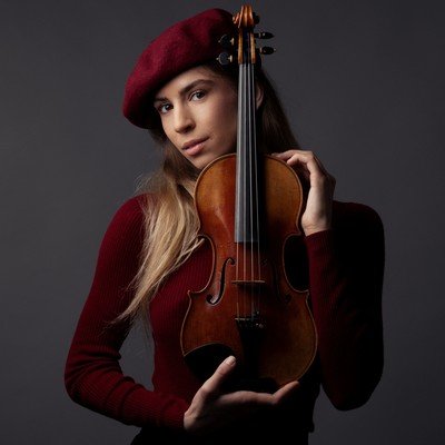 Lara Pouget - Violoniste pour mariage et événements d'entreprise