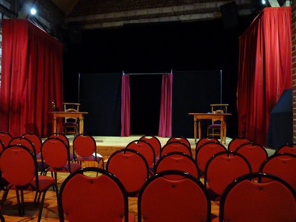 Location Théâtre.